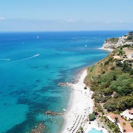 Bellavista Capo Vaticano